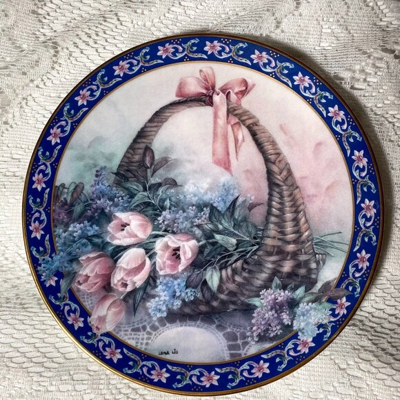 Lena Liu’s “Basket Bouquets” Plate by WS GEORGE - Flower Basket Scenes - Picture 3 of 12
